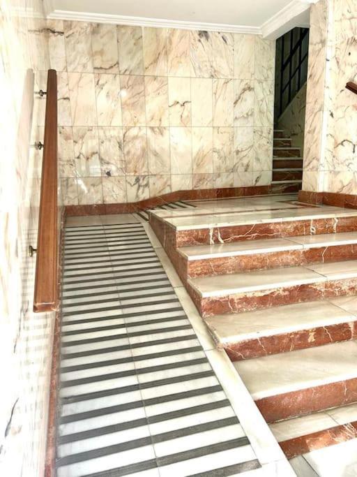 Hispalis San Jacinto Sevilla Exteriör bild