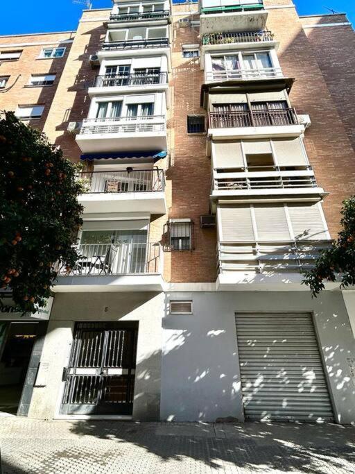 Hispalis San Jacinto Sevilla Exteriör bild